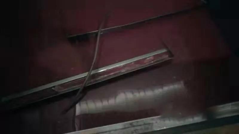 東莞龍背嶺驚現(xiàn)“紅水河”，一企業(yè)涉嫌偷排被立案調(diào)查